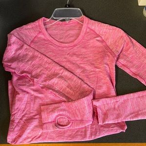 Pink Lululemon Swiftly Tech Long Sleeve Shirt 2.0 
Race Length